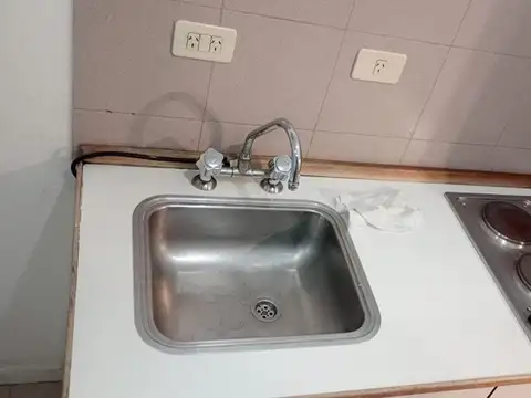 38M2 Amplio monoambiente dividido excel zona Av Corrientes