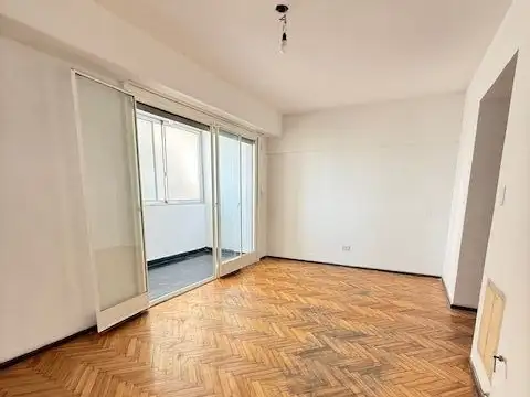 Calle Gascon 200, Piso 6