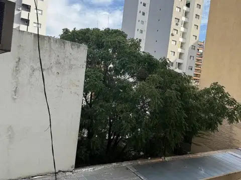 MONOAMBIENTE DIVIDIDO SOBRE AV. MITRE AVELLANEDA CENTRO