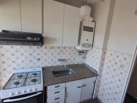 Departamento en Venta en Ezpeleta Este, USD 37.000