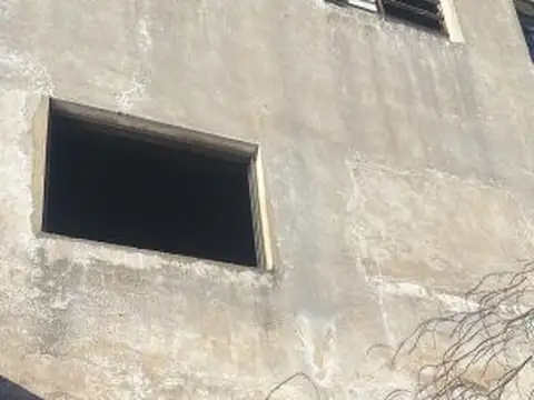 Avenida Las Heras 400 , Piso 0