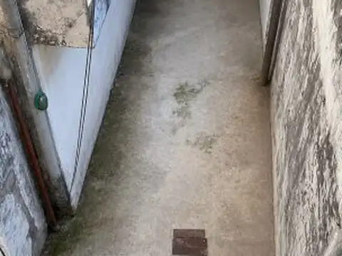Avenida Las Heras 400 , Piso 0