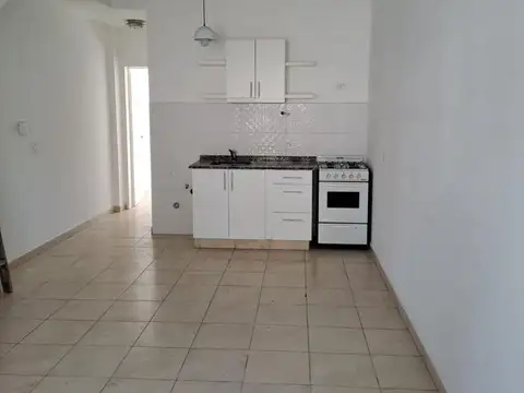 Departamento en Alquiler en Bella Vista, $ 600.000