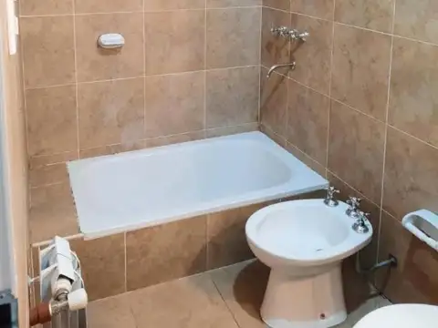 Departamento en Venta en Zona Centro, USD 155.000