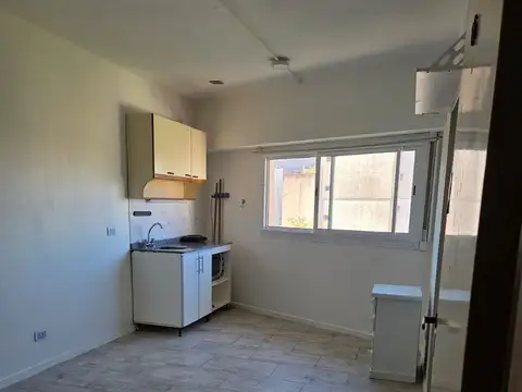 Alquiler monoambiente en Paternal super luminoso