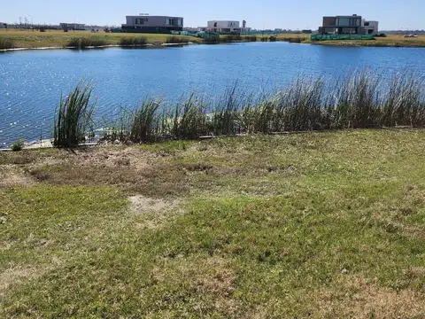 Terreno  al agua en  Amarras Puertos Escobar