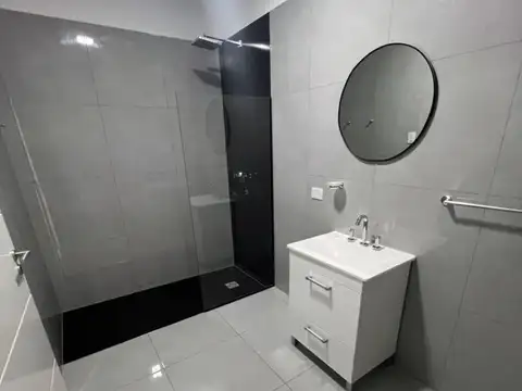 ALQUILO AMOBLADO DUPLEX DE CATEGORÍA DOCTA, PISCINA