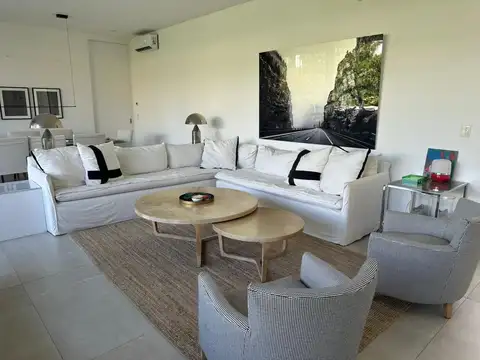 Casa en Alquiler Temporal de 4 dormitorios