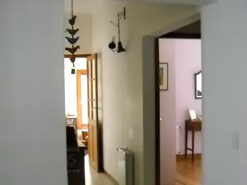 Casa en Alquiler con 1 cochera