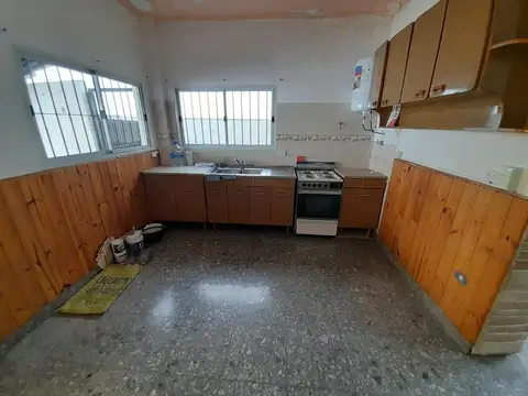 Depto Tipo Casa en Venta en Olivos, USD 149.000