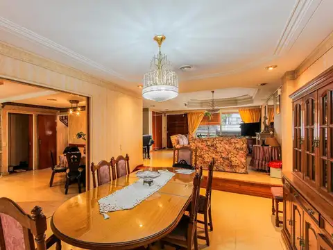 Casa en Venta de 5 dormitorios