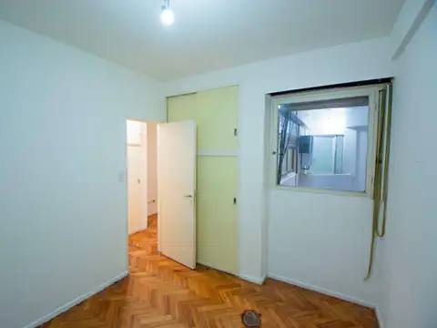 Guatemala 4200 , Piso 2