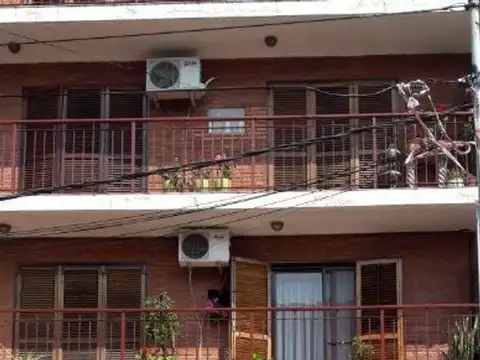 Emilio Zola 6200 , Piso 10