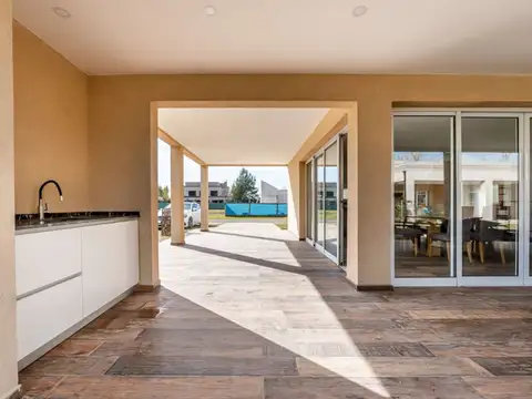 Casa en Venta 1 año