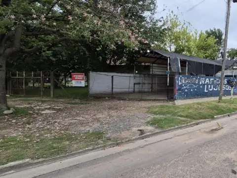 Venta  casa a refaccionar