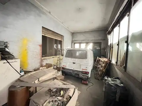 Galpon en Venta en Villa Maipu, USD 110.000