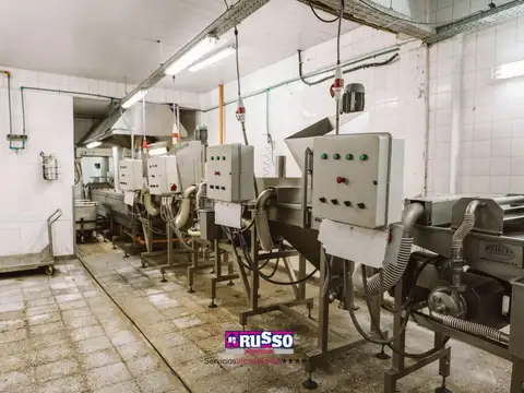 Galpon en Venta en Lomas Del Mirador, USD 650.000