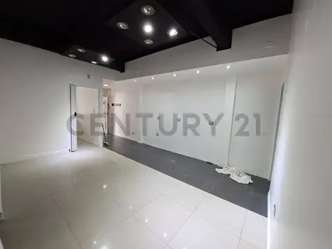 Chacabuco 2200, Piso 0