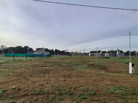 VENTA LOTE BARRIO CERRADO LA CAMPIÑA OPORTUNIDAD.