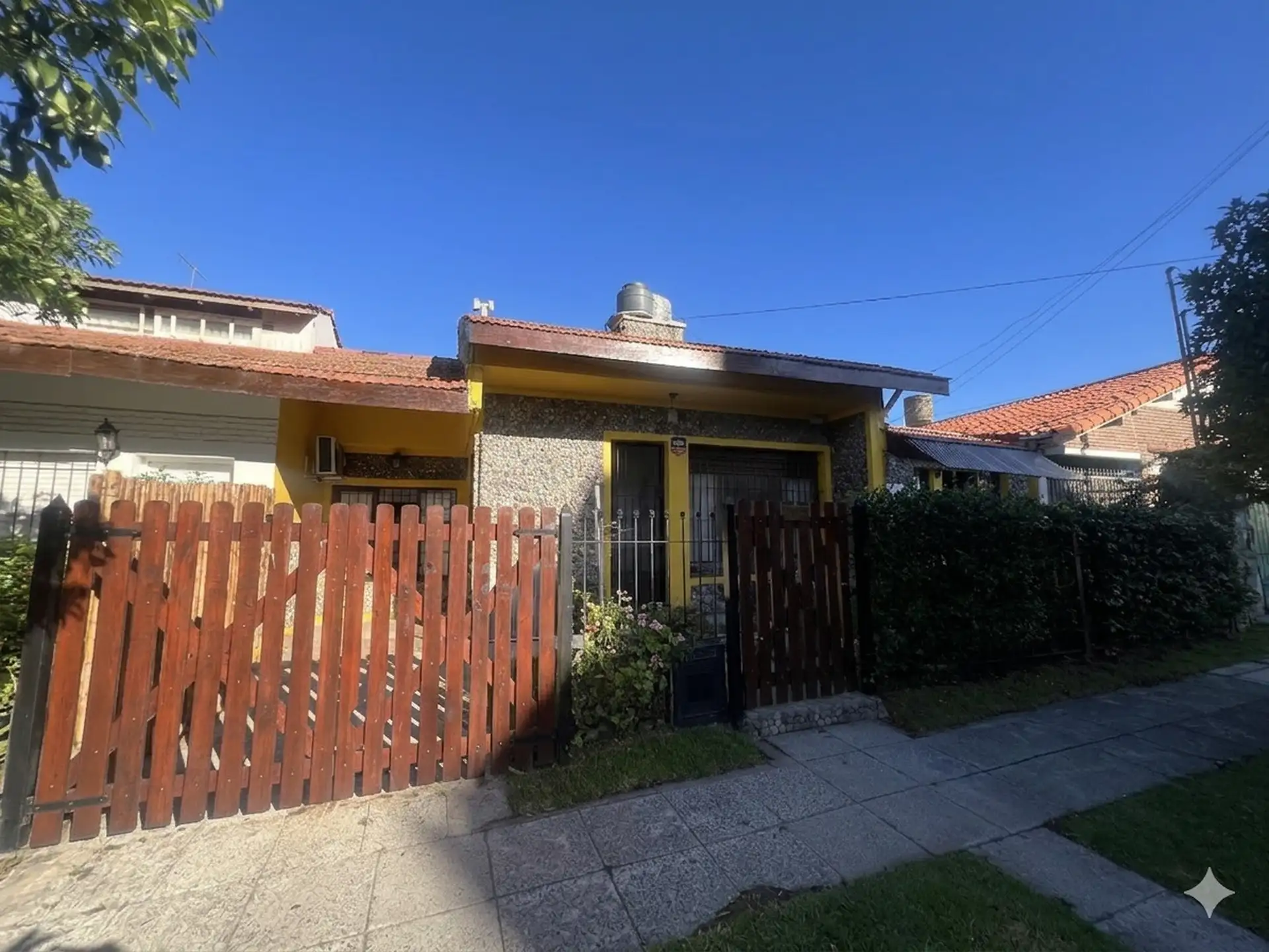Casa- Chalet en Venta, 5 amb, 150m² en Punta Mogotes, a 300m del mar