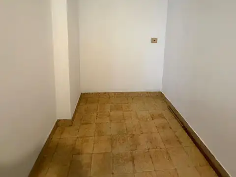 Manuel Ugarte 2100, Piso 1