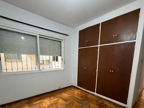 Manuel Ugarte 2100, Piso 1