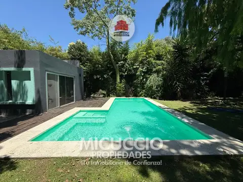 Casa 3 ambientes con 2 baños