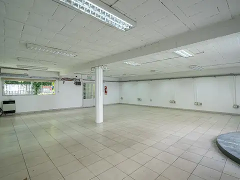 VENTA Block Edificio Comercial Oficinas Empresa Pyme Patios Conectividad Florida Vicente López