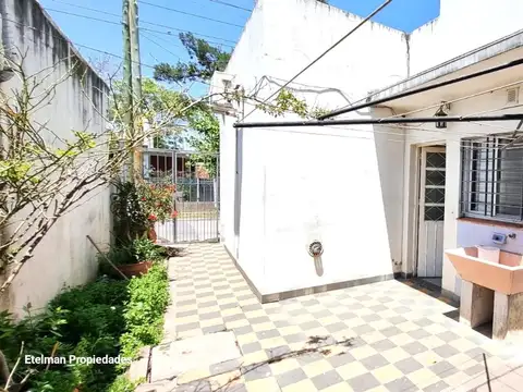 Depto Tipo Casa en Alquiler en Paso del Rey, $ 550.000