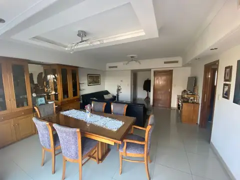 Departamento Mataderos 4 ambientes con cochera