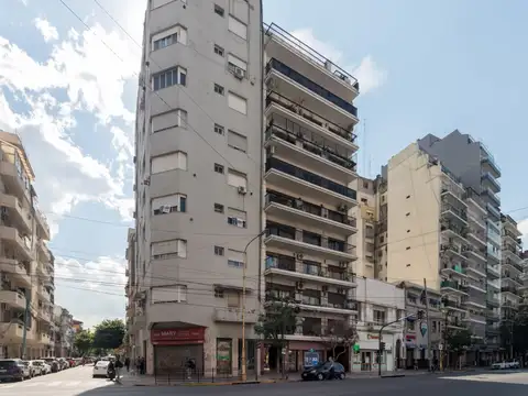 Departamento - Venta - Argentina, CABA - AV MONTES DE OCA 500
