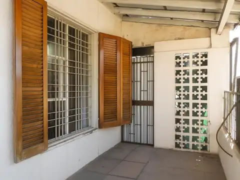 Casa en Venta en Villa Santos Tesei, USD 90.000
