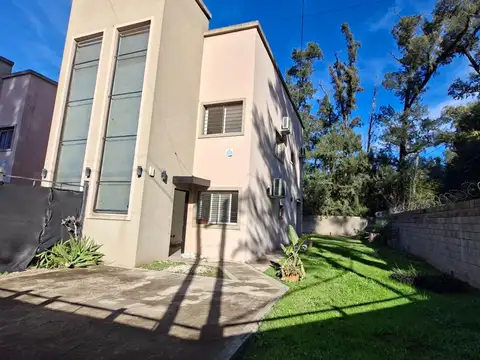 ALQ DUPLEX 3 AMBIENTES CON JARDIN EN DEL VISO
