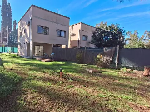 Casa en Alquiler al Este