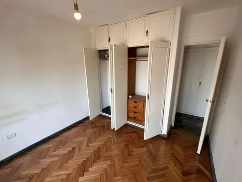 Departamento en Alquiler en Flores, $ 800.000