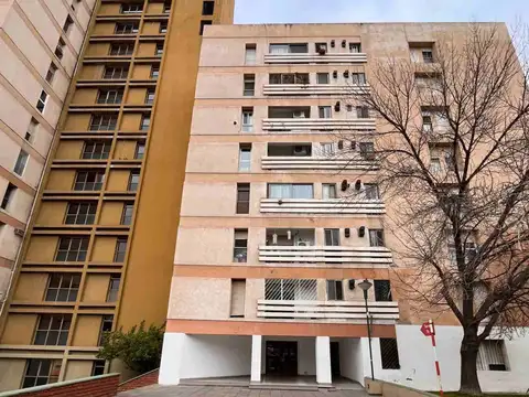 Cochera en Venta en Neuquén, Confluencia