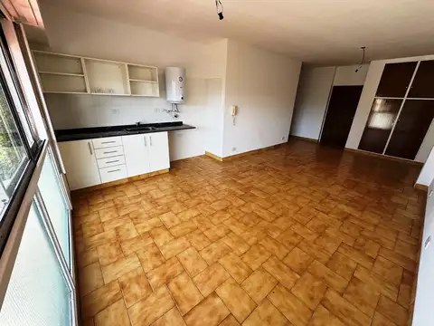 Monoambiente contrafrente con servicio de porteria 24 horas