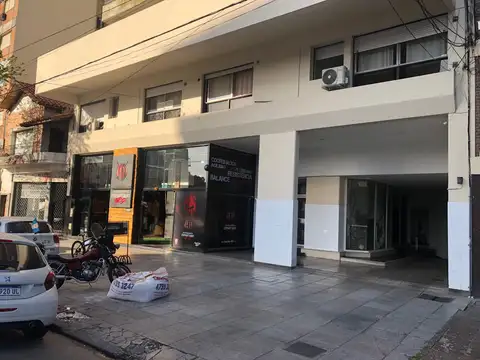 Monoambiente contrafrente con servicio de porteria 24 horas