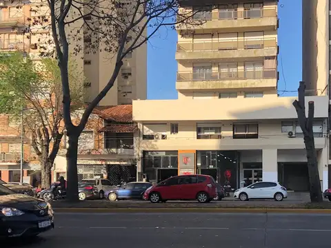 Avenida Maipú 3600, Piso 1