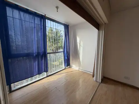 Departamento en Alquiler en Las Palmas, $ 430.000