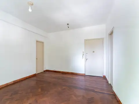 Departamento en Venta en Villa del Parque, USD 119.000