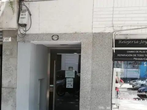 Oficina en Alquiler en Villa Urquiza, $ 380.000