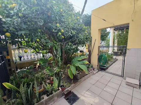 Depto Tipo Casa en Venta 38 años