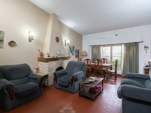 Venta Casa 4 Ambientes  San Miguel con Pileta
