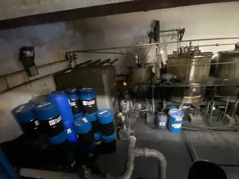 TInglado  con oficinas en Parque Patricios