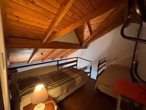 Depto Tipo Casa 2 ambientes con 1 baño