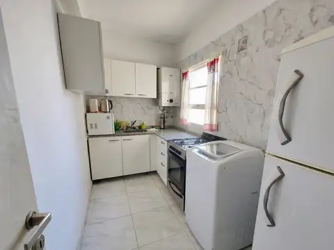 Hermoso 3 ambientes refaccionado con vista abierta 