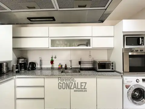 Departamento en Venta en Versalles, USD 190.000