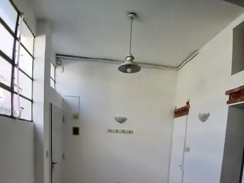 Depto Tipo Casa 2 ambientes con 1 baño