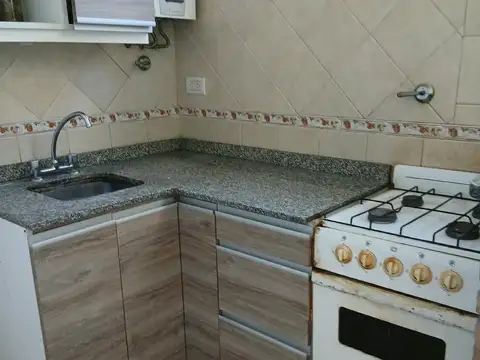 Depto Tipo Casa en Venta de 2 ambientes